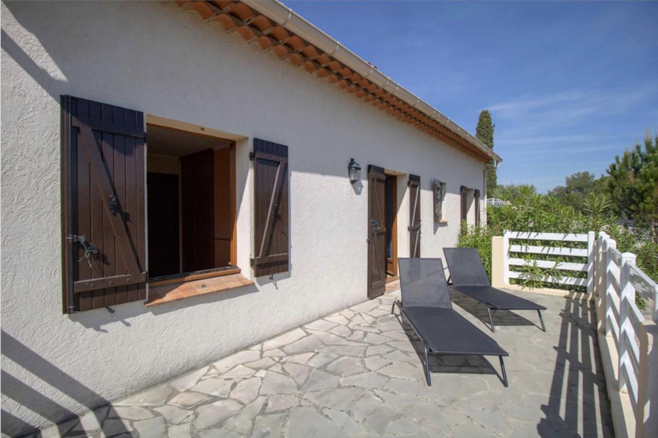 Large Spacious House In Фрежюс Экстерьер фото
